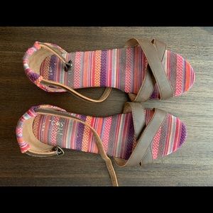 Toms Women Aztec Sandals